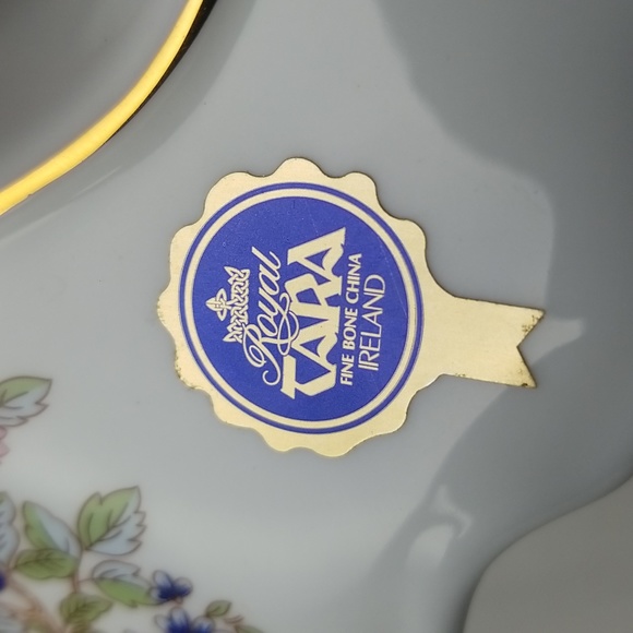 Royal Tara Fine Bone China Harmony 3 Light Candelabra - Picture 5 of 14